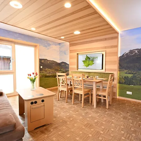 Familienurlaub Haus Bergahorn Apartment *